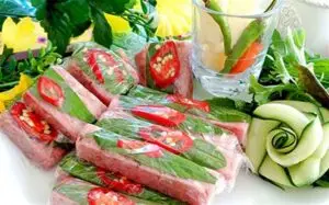 Nem chua đã trở thành 1 món ăn ngon ngày tết của người miền Trung (Nguồn: Internet)