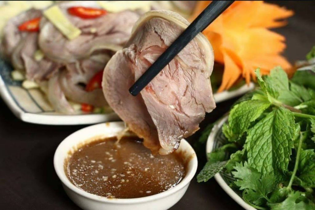 Các món kỵ khi ăn cùng với món thịt dê