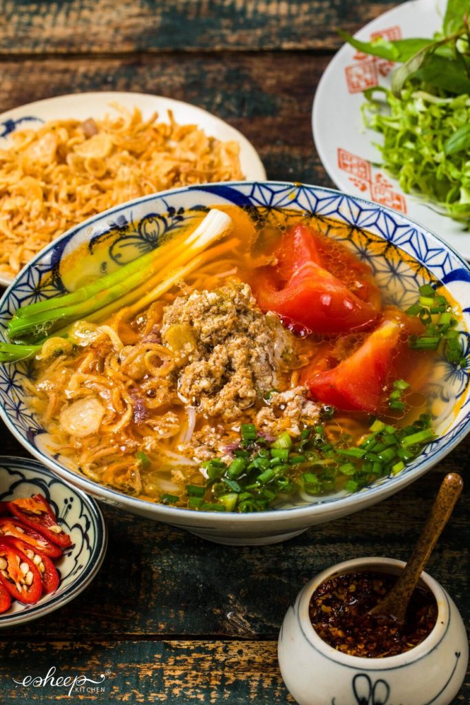 Nồng nàn hương bún riêu cua theo "Lối cũ" Hà Nội