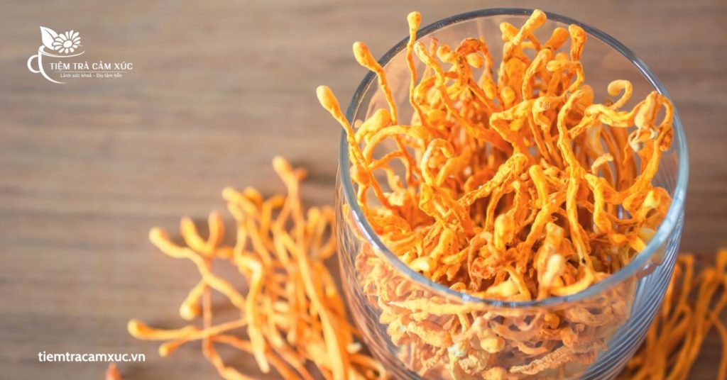 tra chanh mat ong 1 1400x733 1