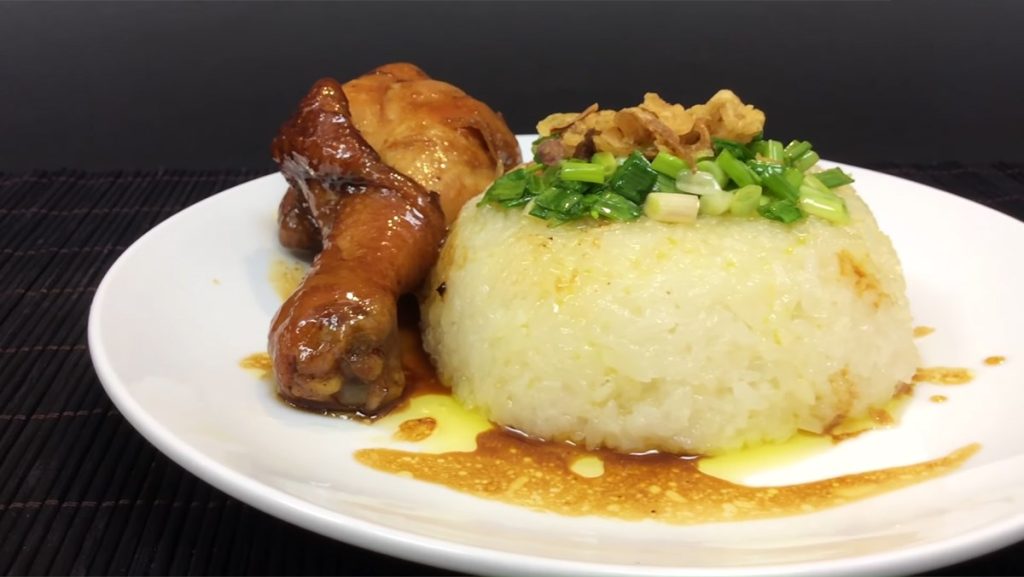 Cơm nếp gà rô ti