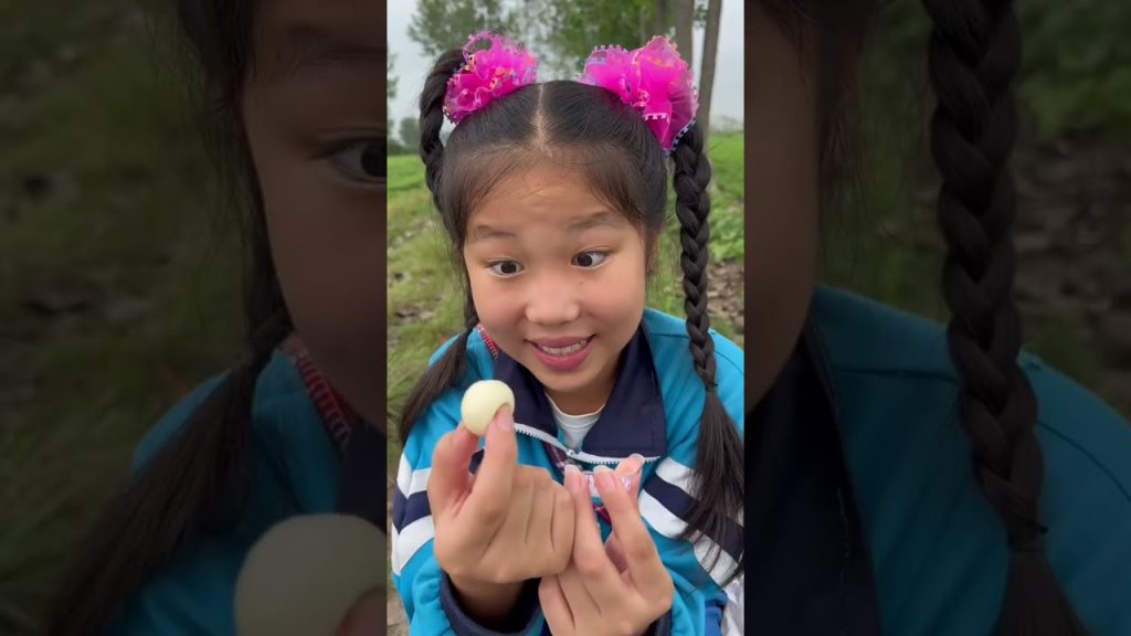 Bạn đã ăn món ăn nhẹ nào sau đây khi còn nhỏ #SNACKS# dải cay# món ăn vặt hoài niệm 1758939603 maxresdefault