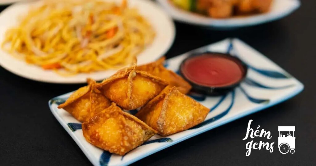 Hẻm Gems: Ẩm thực Trung Hoa kiểu Mỹ ấm bụng tại WOKO wokofb1.webp